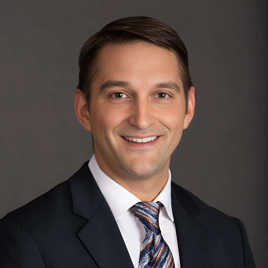 Lawyer headshots Andrew